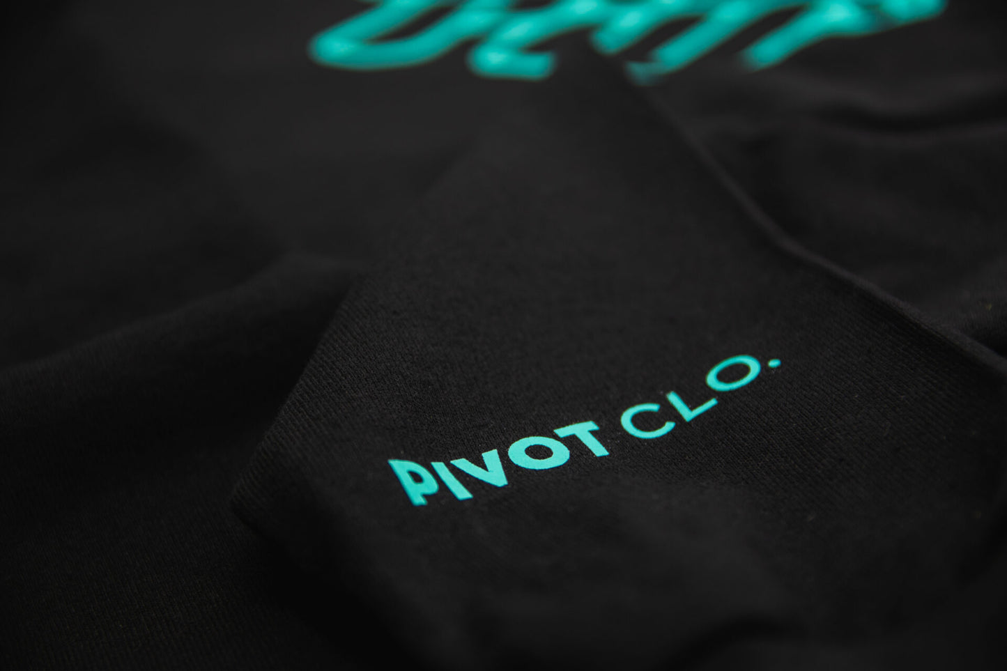 Crewneck Pivot