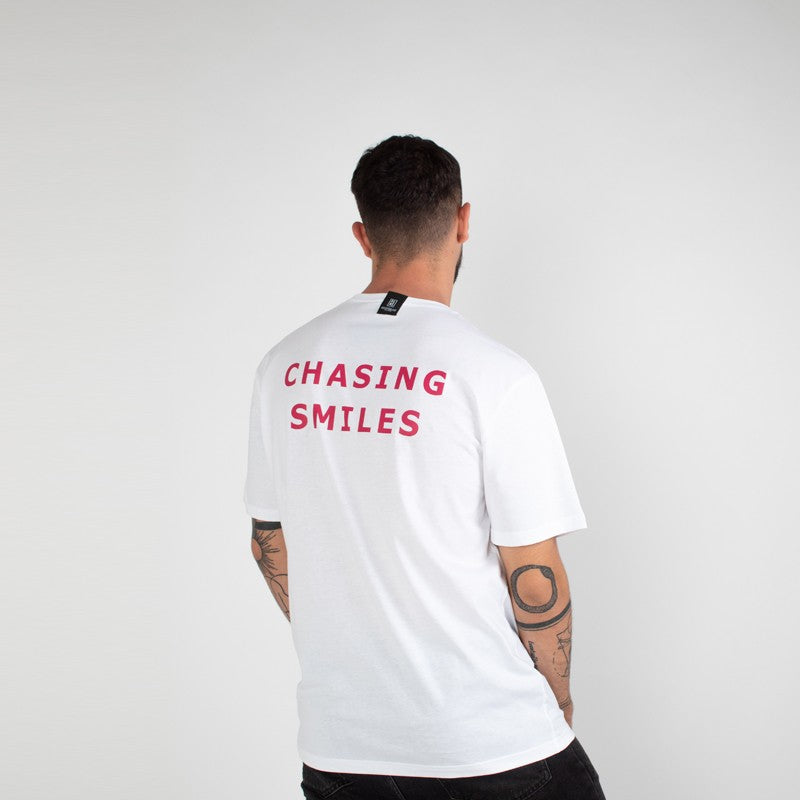 T-Shirt Pins ‘Smile’ White