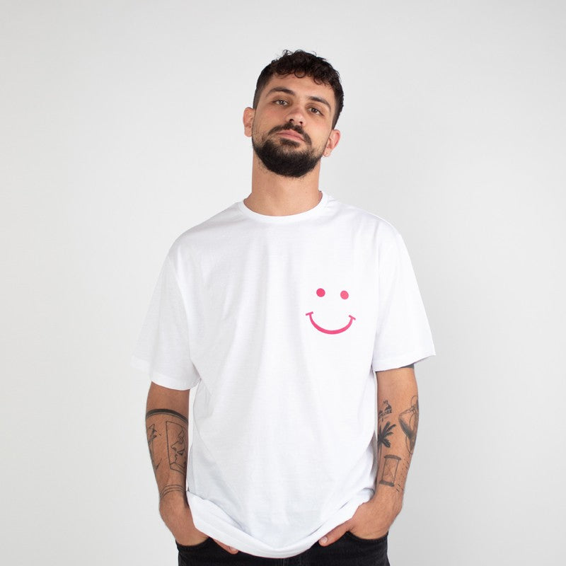 T-Shirt Pins ‘Smile’ White